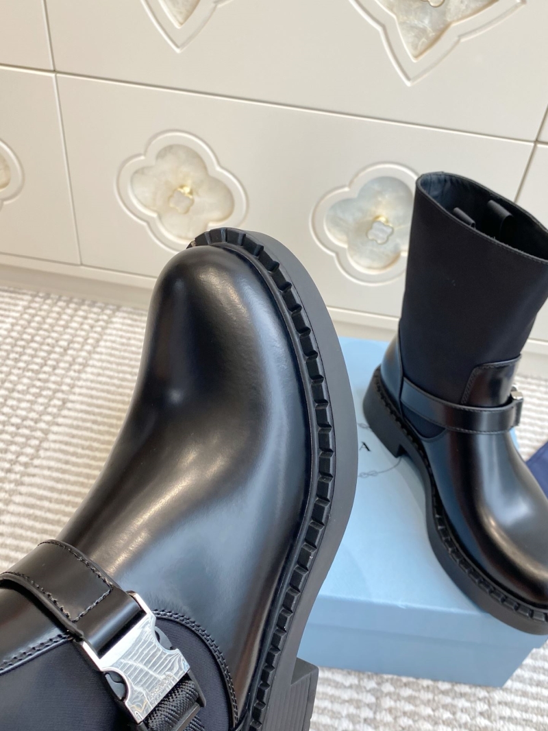 Pra*a boots